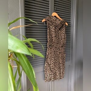 Leopard print dress, vintage vibes